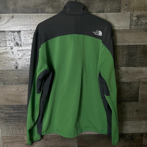 SOLD The North Face Mens TKA Jacket Large - Picture 2 of 2